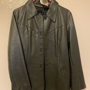 Women’s leather jacket